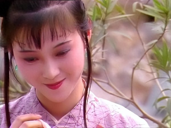 易配资 妙玉免费教邢岫烟读书，为什么邢岫烟还要说她未必真心重我？